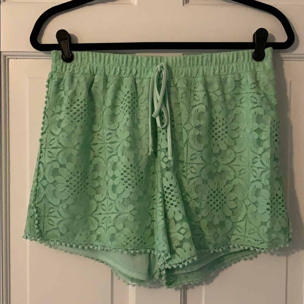 NWOT Mint Green Lace Shorts, Size Large